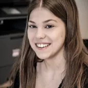 Lea  Schwöbel 