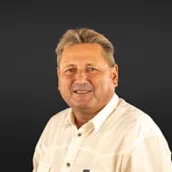 Matthias Schrott