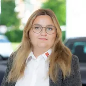Melanie  Zeising