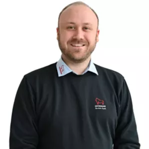 Alexander  Moosmeier