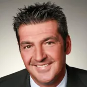 Dennis Mura