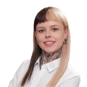 Alina-Marie  Villain