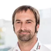 Nico  Sturm