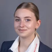 Nina Knauer