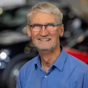 Jörg  Auer