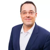 Tobias Röder