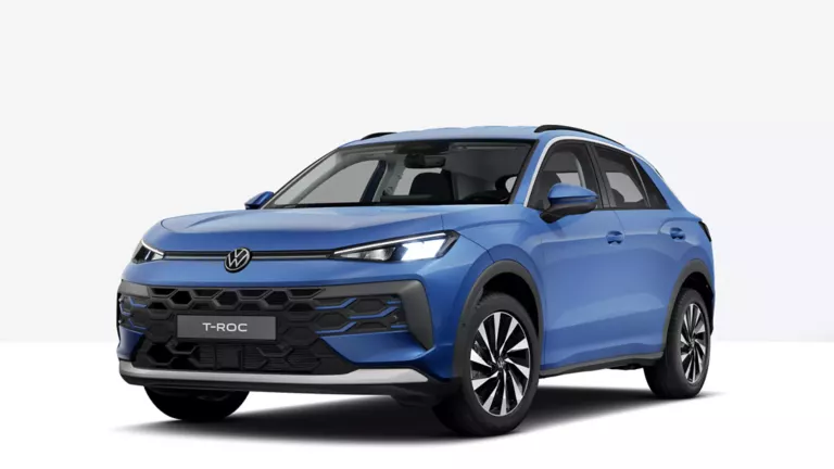 Volkswagen azul sobre fondo gris