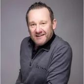 Oliver Staak