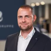 Steffen  Kujath