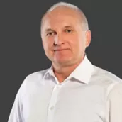 Steffen  Wiesel