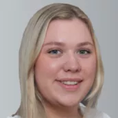 Julia Stresow