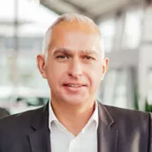 Sven Plücken