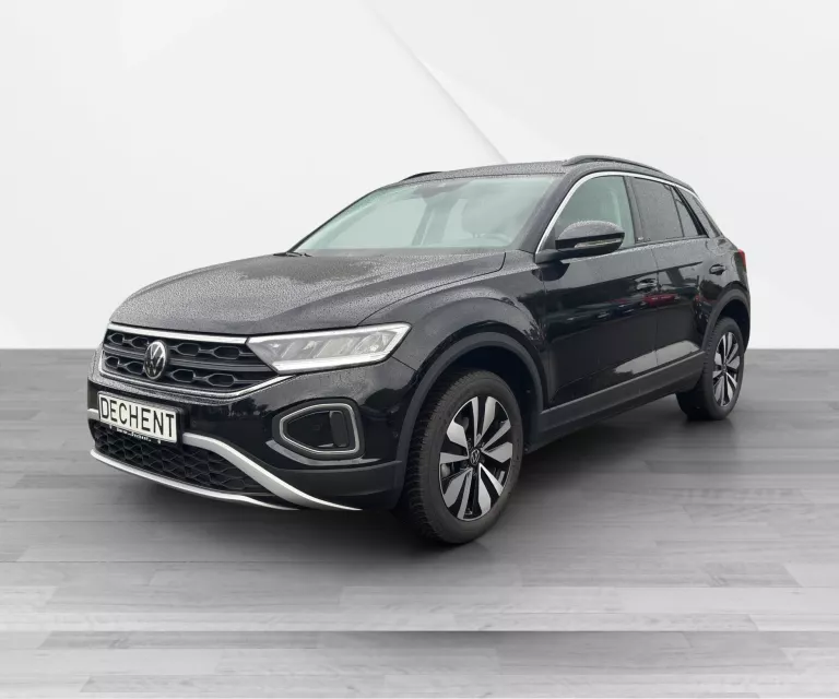 Ein weißer VW T-Roc GOAL im Halbprofil.