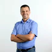 Wolfgang Teuber