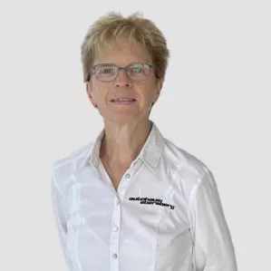 Therese  Seisenberger