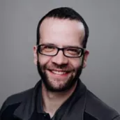 Tobias Ahrens