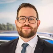 Sven Tschoeke