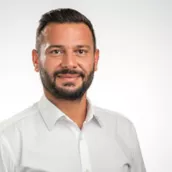 Murat Turna