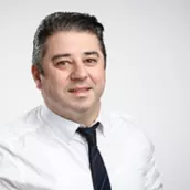 Metin Özer