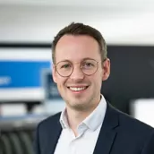 Stefan  Seifert