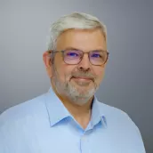 Wolfram  Schwenke