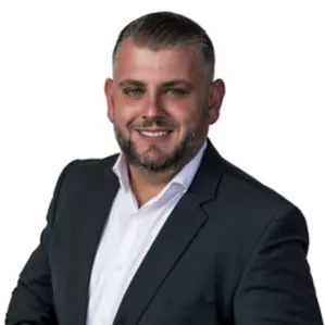 Benjamin  Steinbrink 