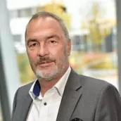 Bernd  Kirchhöfer