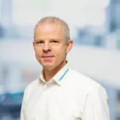 Martin  Buchner