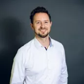 Nicolai Schneider