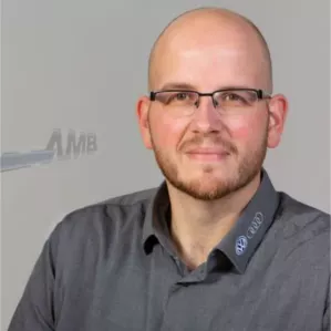 Sebastian  Schönfeld