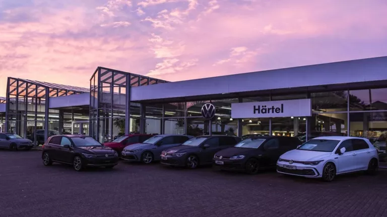 Autohaus Härtel GmbH auf LinkedIn: #kfz #volkswagen #volkswagenshop  #vwmerchandise #fanartikel