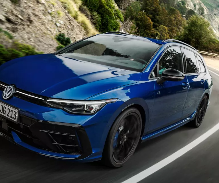 ディーラーの位置写真