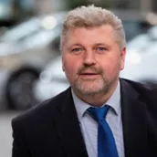 Uwe van Thriel