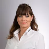 Nadine Naeck
