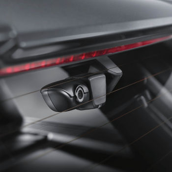 Dashcam (Universal Traffic Recorder 2.0), Caméras avant et arrière