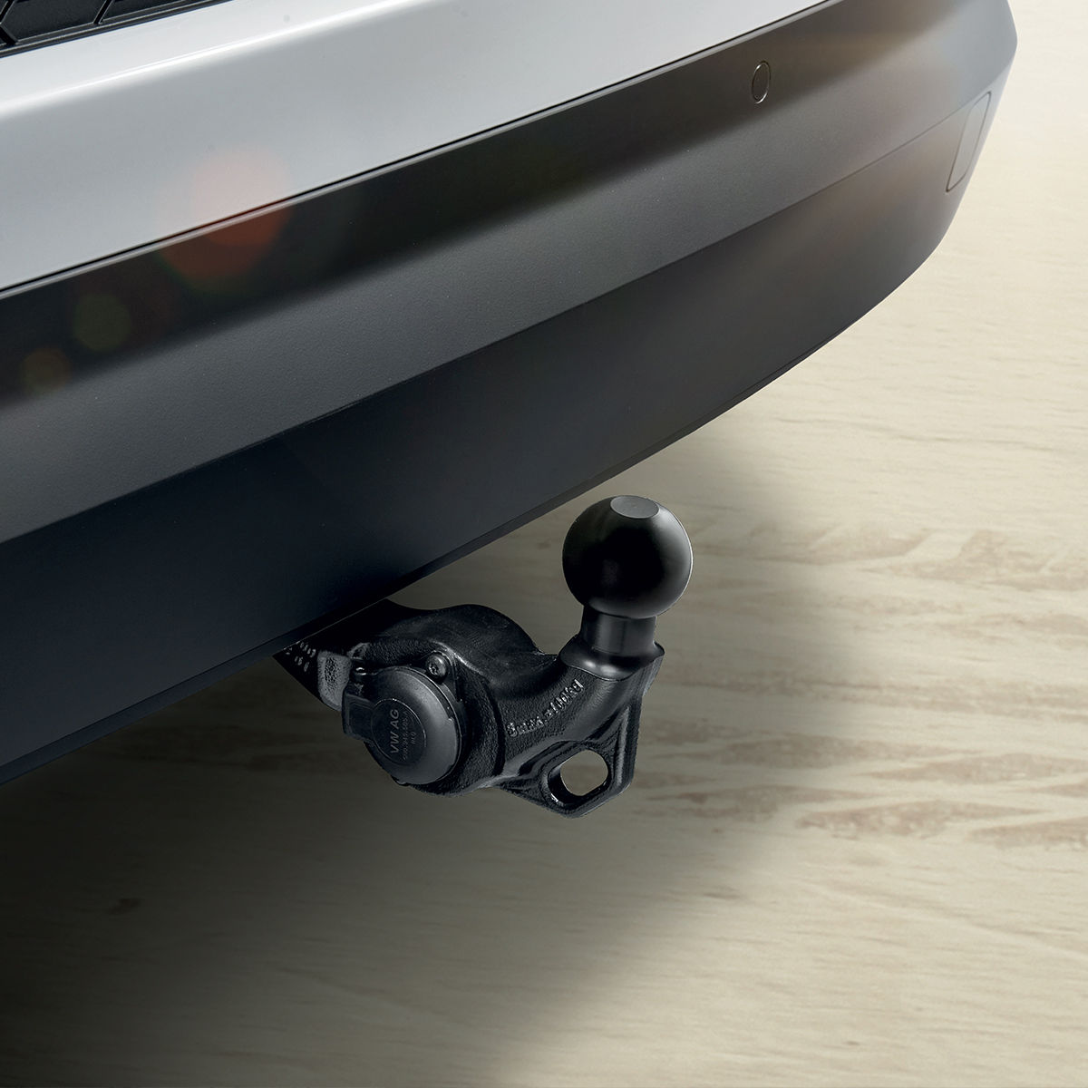Tow bar - foldable