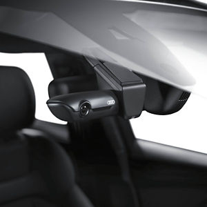 Audi Universal Traffic Recorder フロント&リア Audi Dashcam Universal Traffic Recorder 2.0 UTR2.0 Front