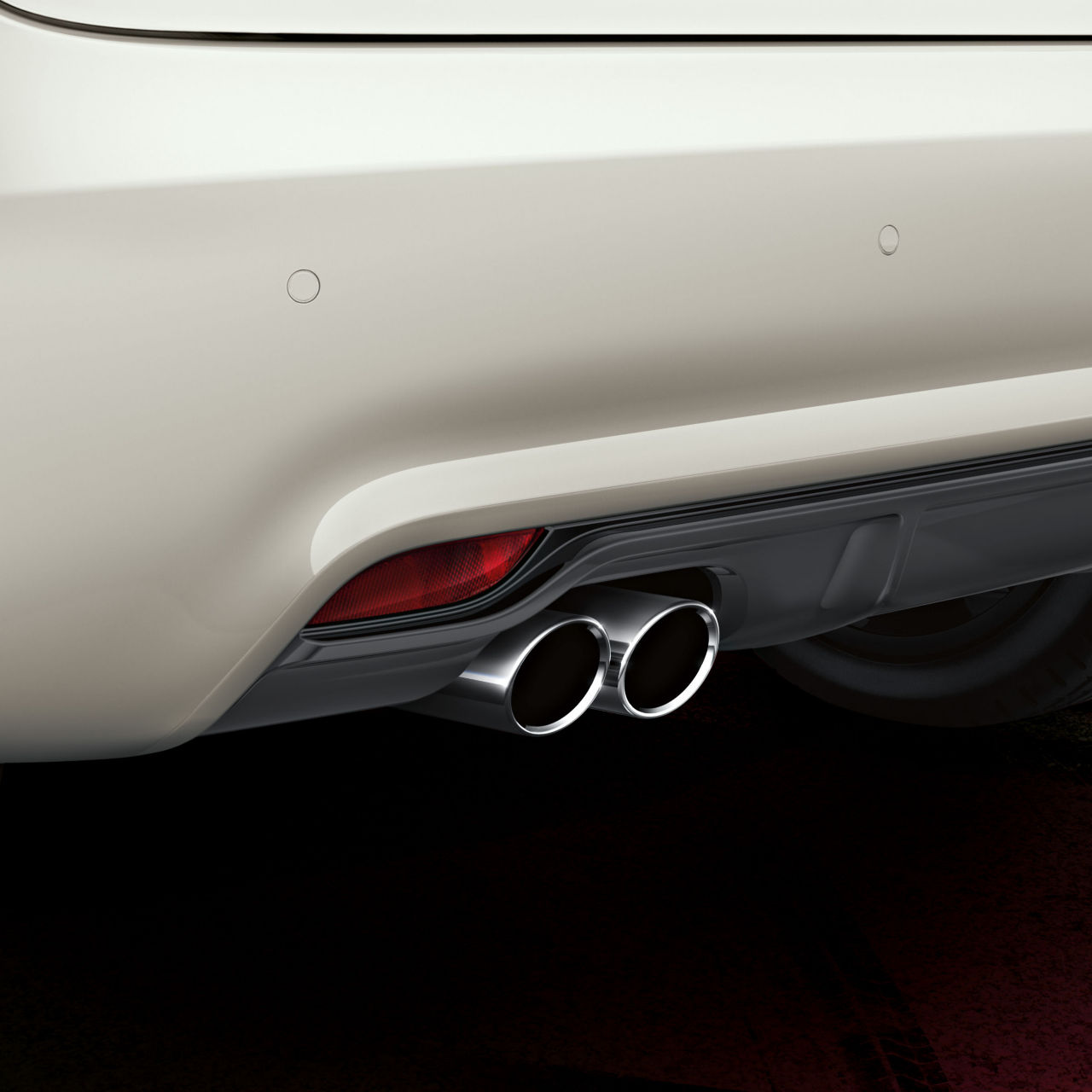 Sport tailpipe trims