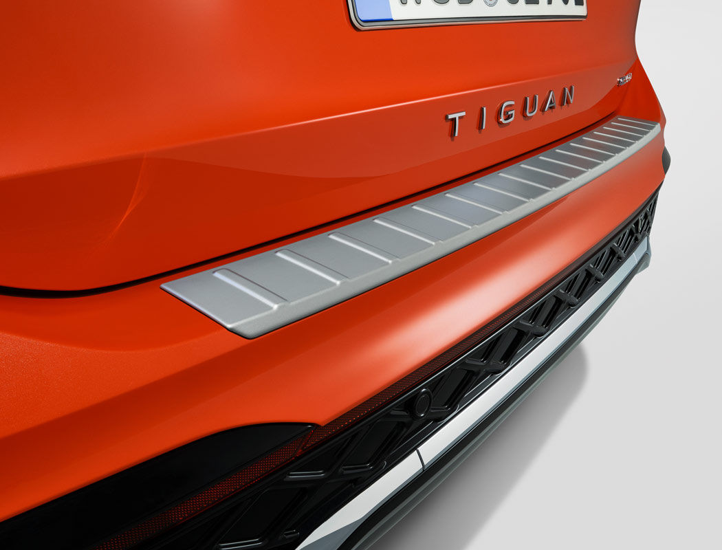 Loading sill protection