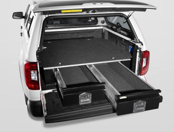 Drawer system for the loading surface