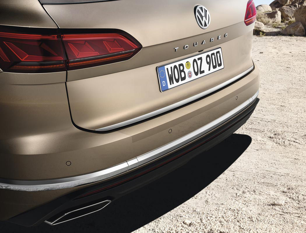 Loading sill protection