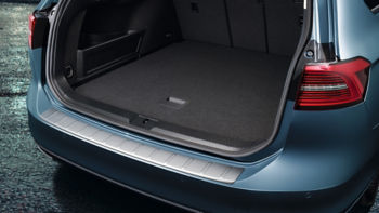 Loading sill protection