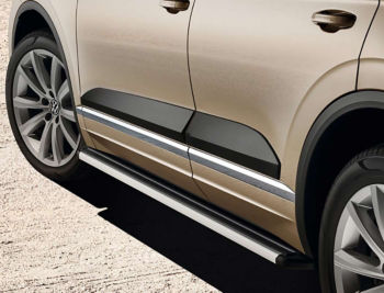 Protection strip for door