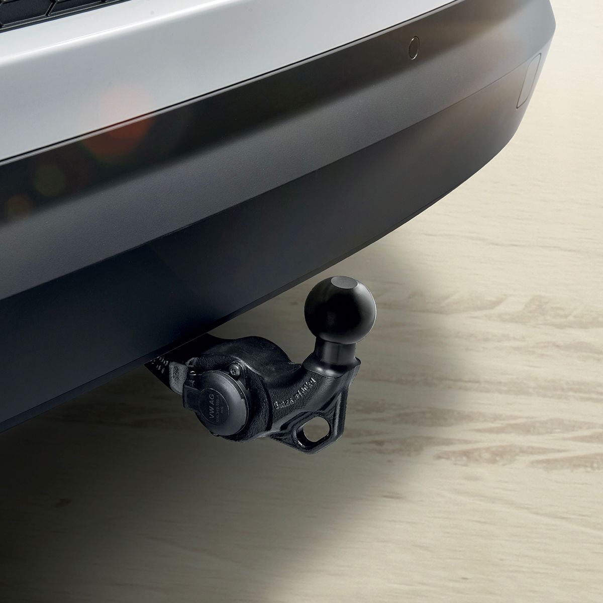 Tow bar foldable