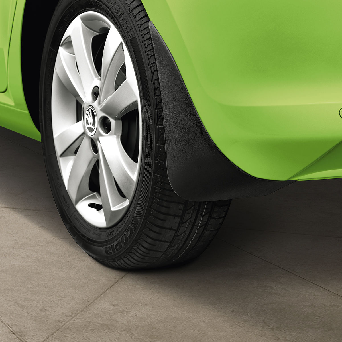 Rear mud flaps