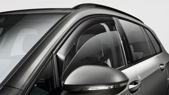 Door draught deflector