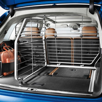 Partition grille for the luggage compartment