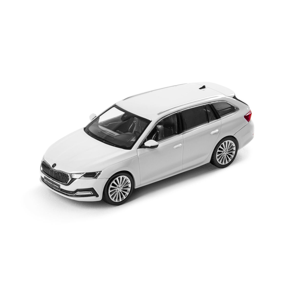 Octavia Combi A8 1:43 Moon white