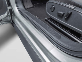 Protective film for the sill rail