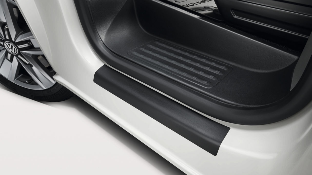 Protective film for the sill rail